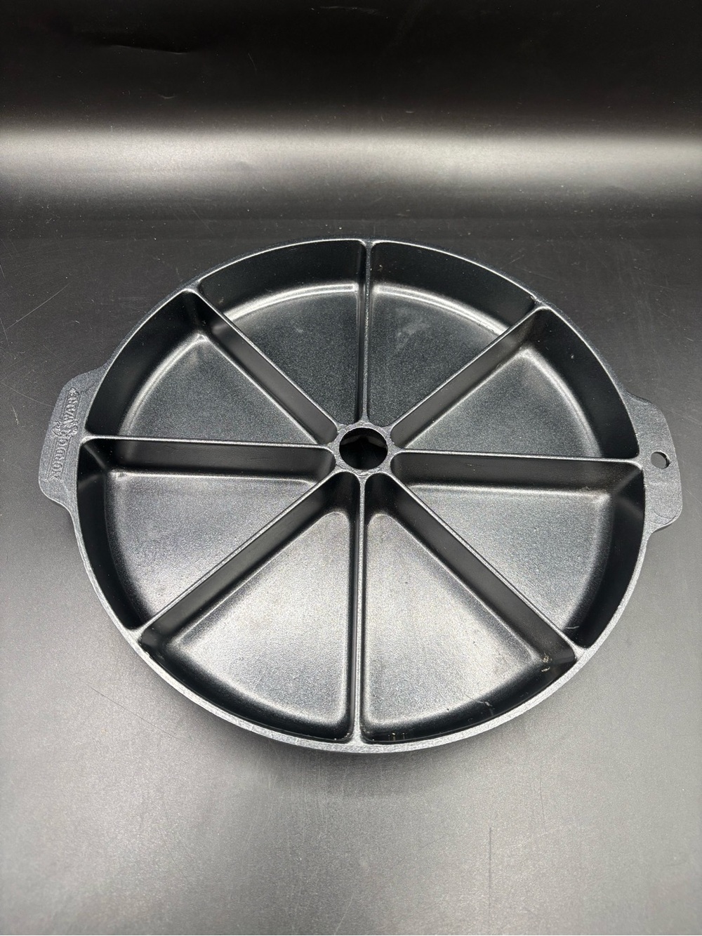 Nordic Ware Pan Scottish Scone Cornbread Black Large Wedge Openings Made In USA
